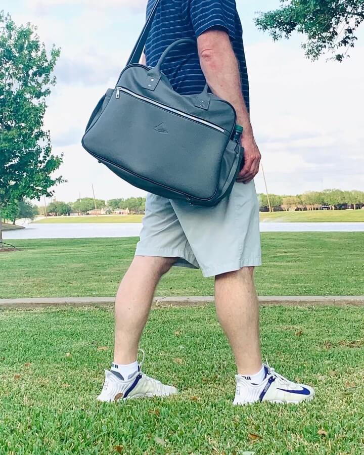 The LAVA Medium Tennis Duffle Bag